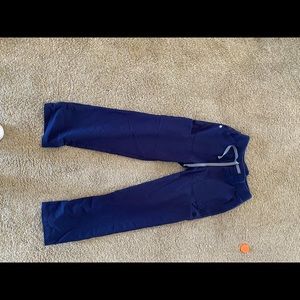 Womens XS figs scrubs pants